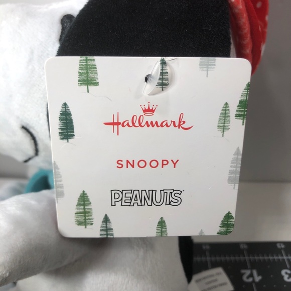 Hallmark Peanuts Snoopy 2022 Christmas Plush Stuffed Animals Santa Hat and Scarf - Picture 7 of 12